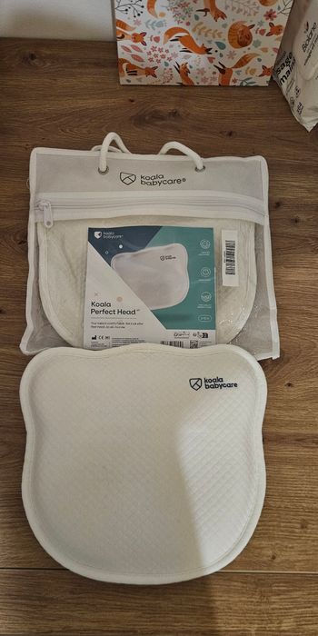 Oreiller mémoire de forme bébé