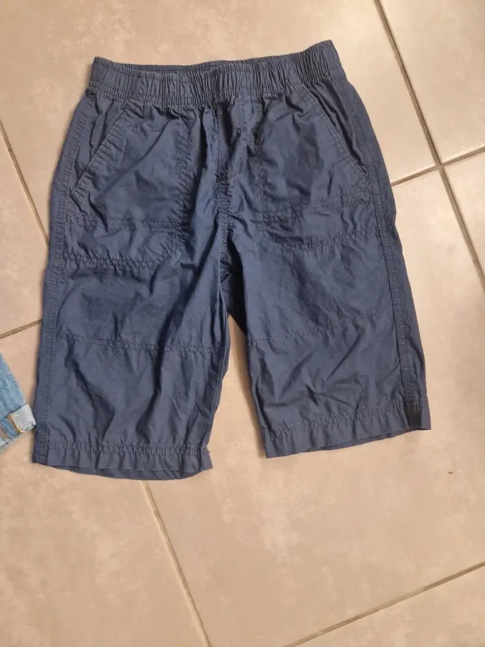 2 shorts en taille 8-10 ans - photo numéro 2