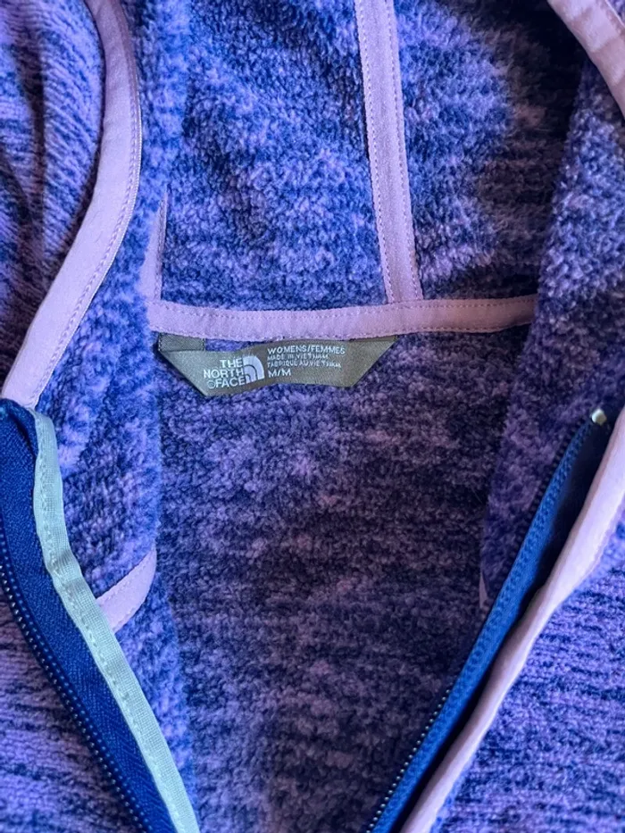 Veste polaire The North Face à capuche - Taille M Femme - photo numéro 5