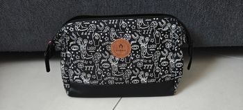 Trousse de toilette Cabaïa noire argenté 