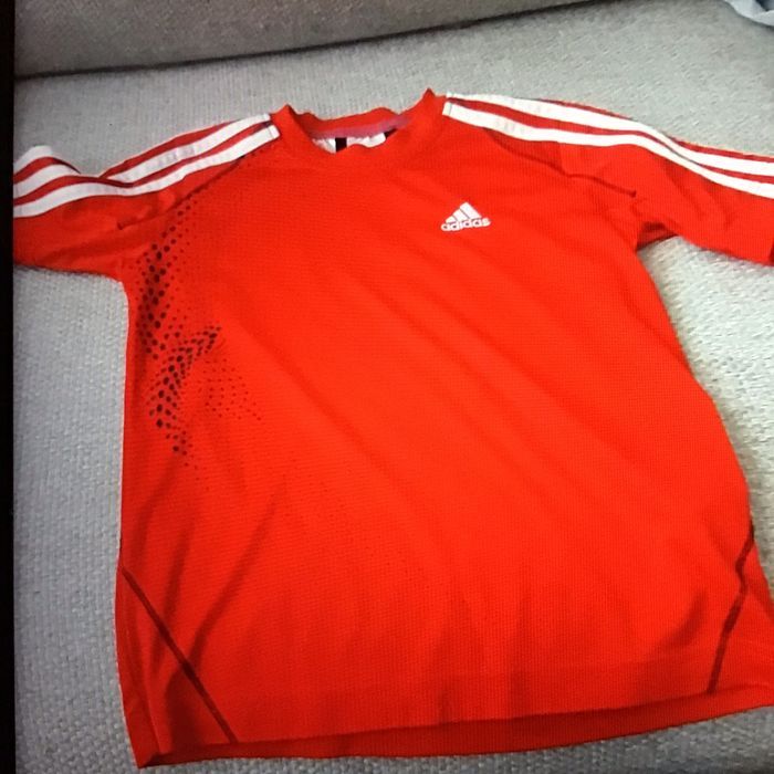 Tee-shirt  Adidas neuf