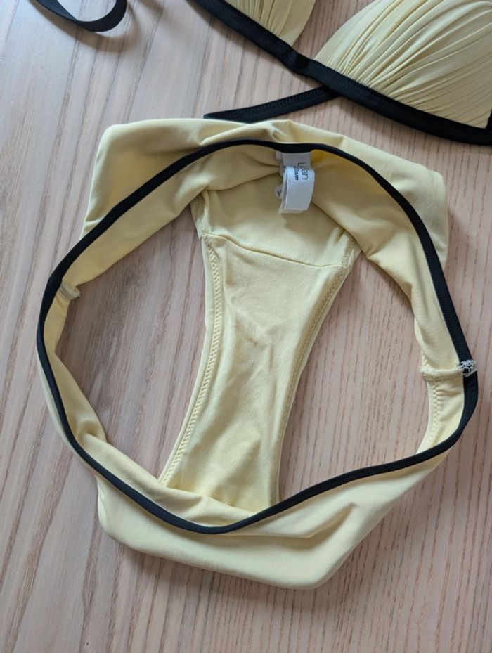 Maillot deux pièces jaune pâle Etam - photo numéro 7