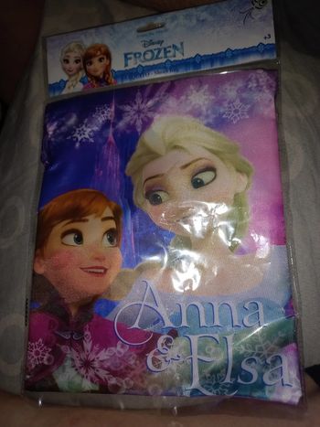 Sac / pochette marque sac à chaussures reines des neige neuf