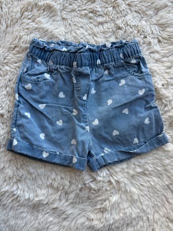Short 12 mois 