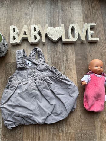 - Robe kitchoun  - 1 mois - Très bon état