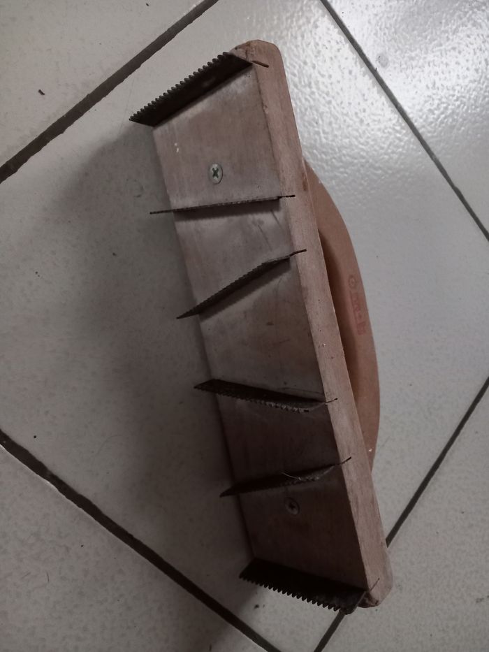 Brosse pour pierre de taille