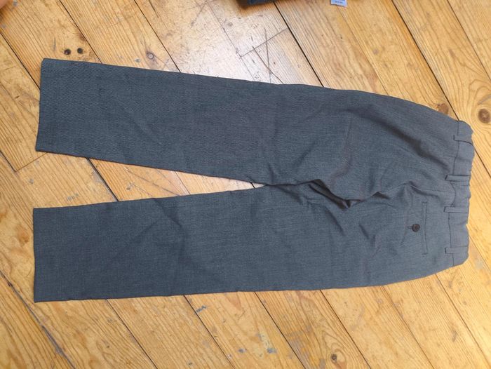 Pantalon boss gris - photo numéro 4