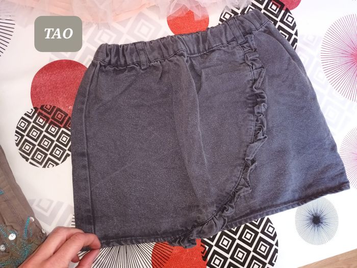Lot 4 jupes taille 5 ans - photo numéro 6
