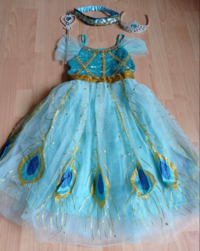 Deguisement Jasmine et accessoires 5-6ans