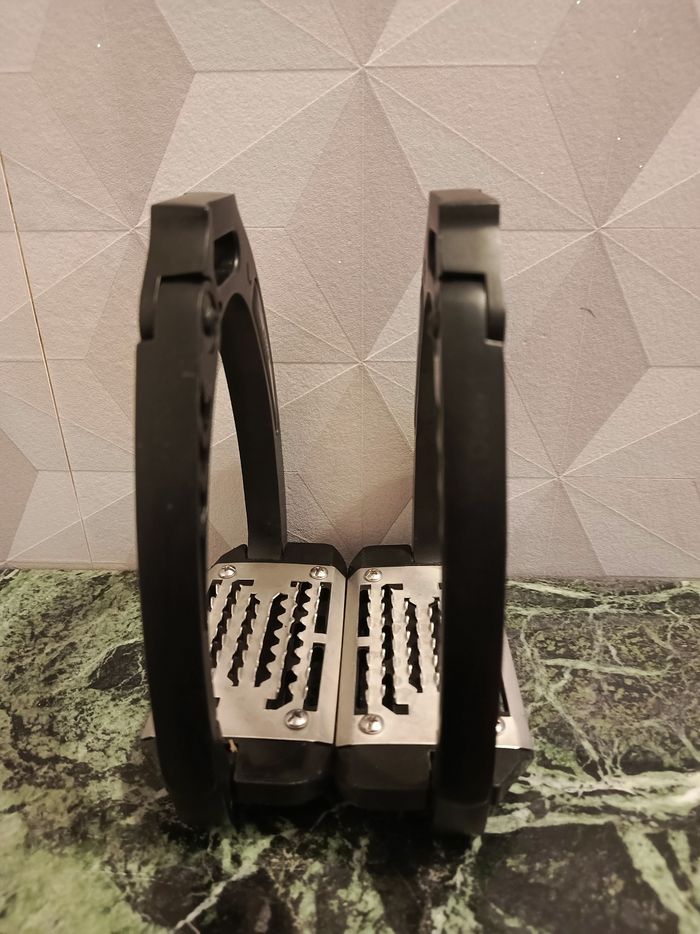 Êtriers de sécurité Lippo - photo numéro 6