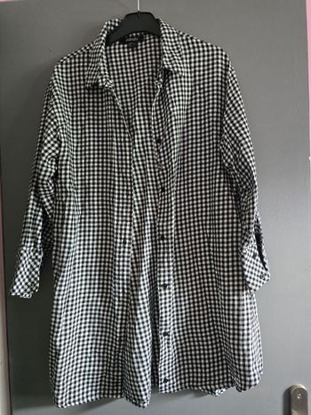 Chemise à carreaux