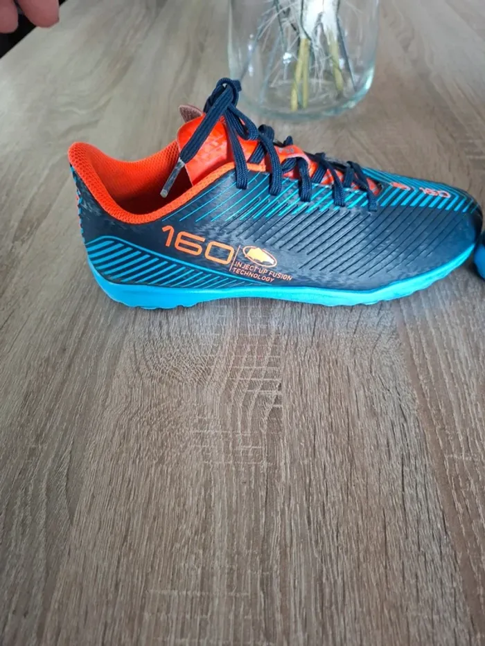 Chaussures de foot t38 - photo numéro 10