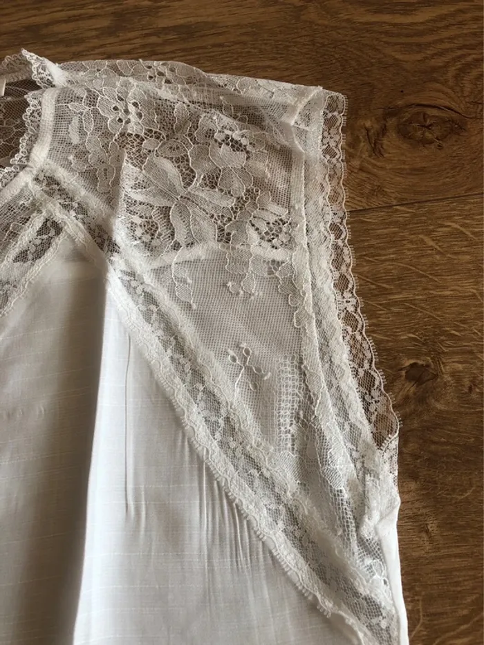 Haut été top blanc dentelle - photo numéro 3