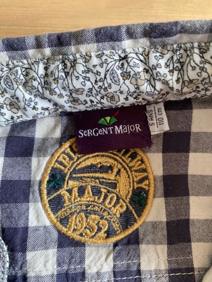 Lot vêtements garçon 4/6 ans - jeans - chemises pépé jeans - orchestra - tape à l’œil - hilfiger - photo numéro 6