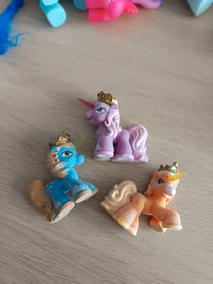 Lot poneys licornes - photo numéro 3