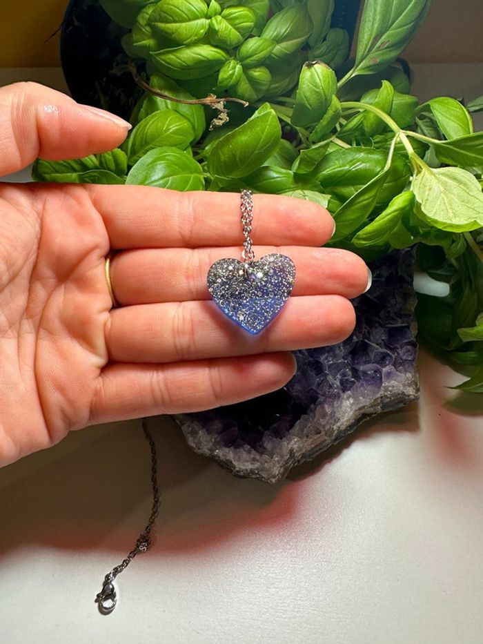 Pendentif grand cœur bleu et paillettes - photo numéro 5