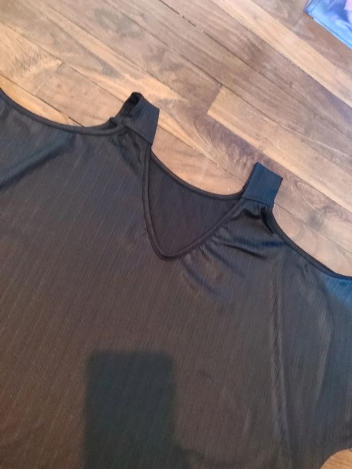 Tee-shirt - photo numéro 2