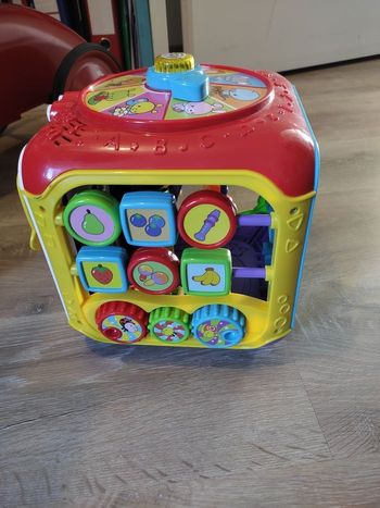 Super Cube des découvertes VTech