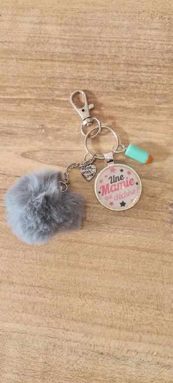 Porte clé mamie