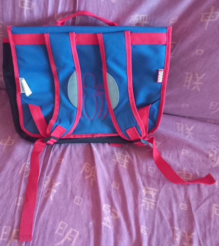 Cartable spiderman - photo numéro 2