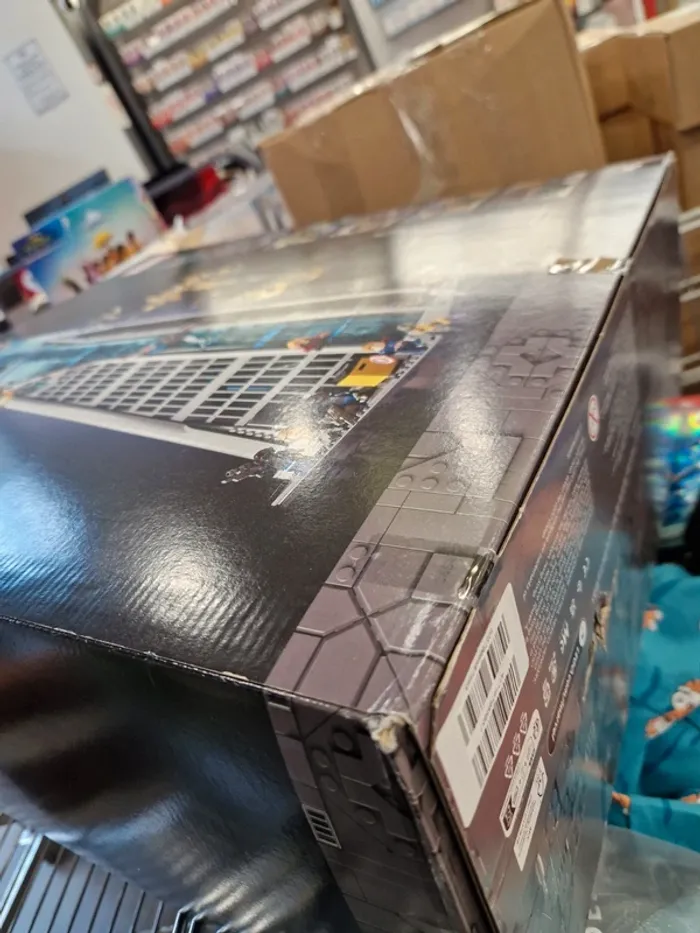 B4233- LEGO Marvel La tour des Avengers 76269 - photo numéro 8