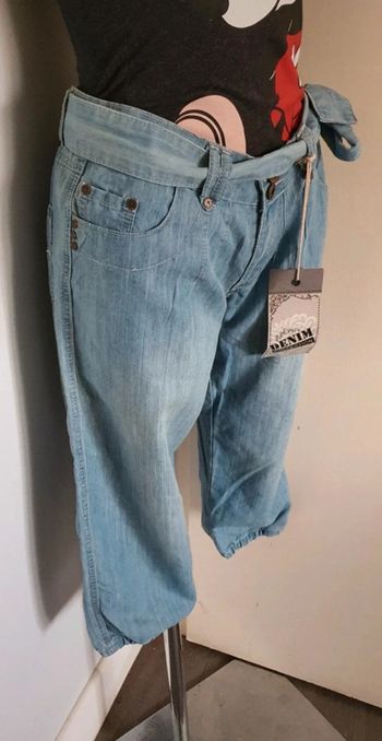 Pantacourt taille 38 neuf
