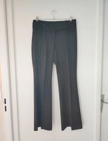 Pantalon à jambes évasé style tailleur femme c
