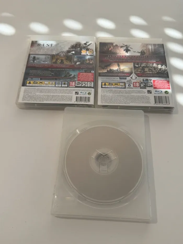 Lot Assassin's Creed 1 / 2 / 3 - BE - PS3 - photo numéro 2