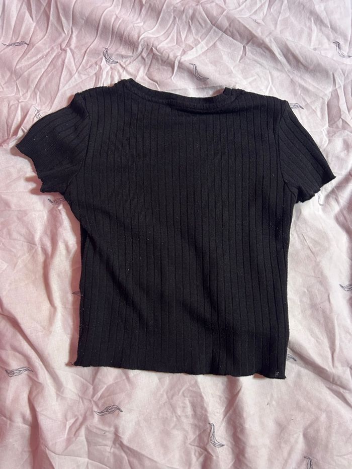 T-shirt, top noir - photo numéro 2