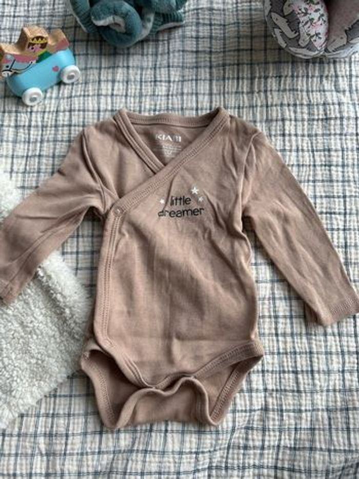 2 bodies 1 mois manches longues - photo numéro 2