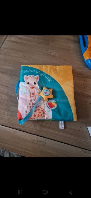 Livre Sophie la girafe