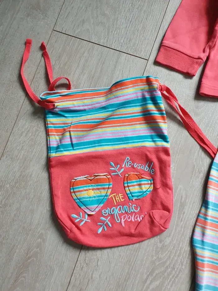 Pyjama avec son petit sac de rangement - photo numéro 2