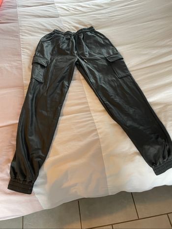Simili cuir noir