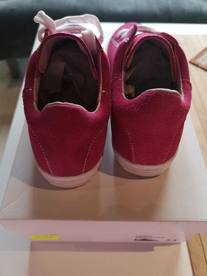 Chaussure lacet fille neuve T33 - photo numéro 4