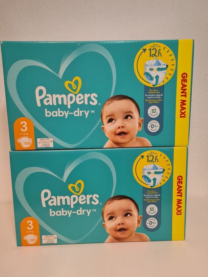 Couches pampers baby-dry taille 3