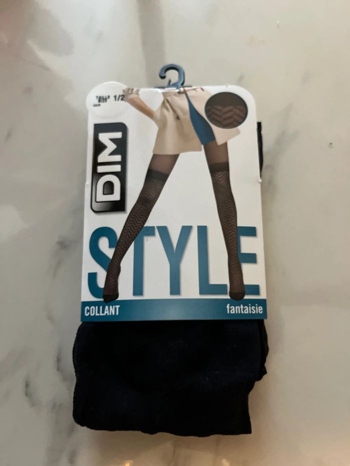 Collant Dim neuf taille 1/2