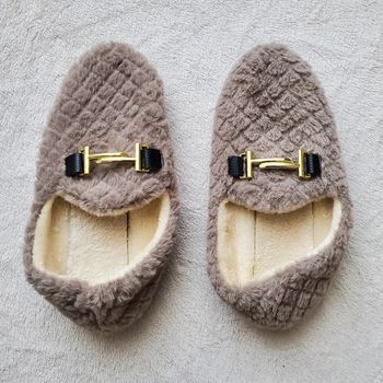 Une paire de chouchous en taille 39 (taille très petit équivalent d'un 36/37)