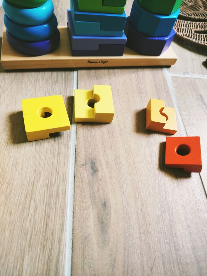 🌈 Formes géométriques multicolores  à trier et empiler en bois marque Melissa et Doug JB1663 - photo numéro 4
