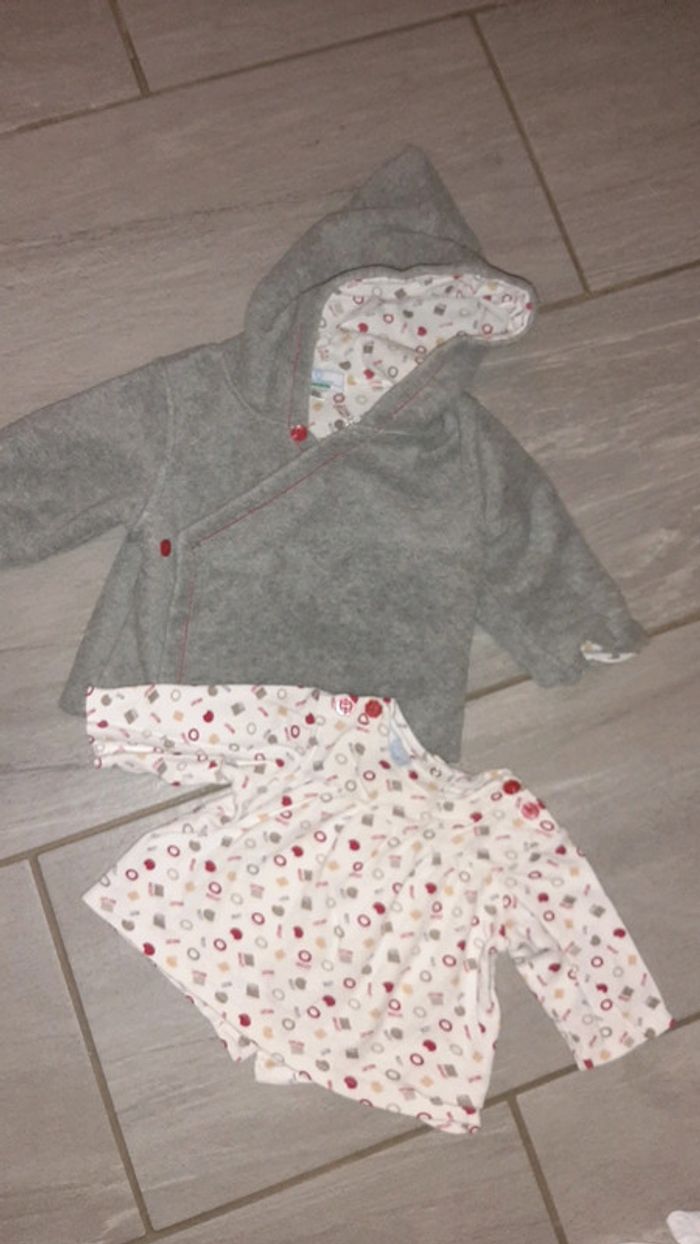 Veste et haut bébé fille