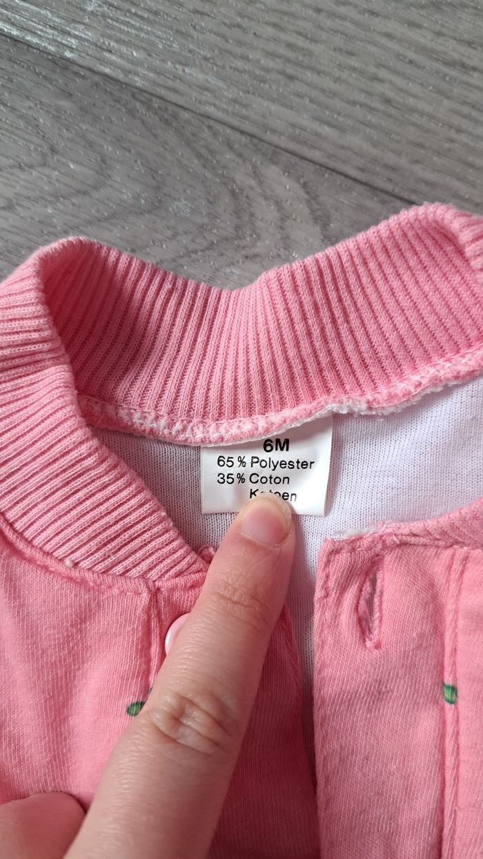 Combinaison rose a fleur - photo numéro 2