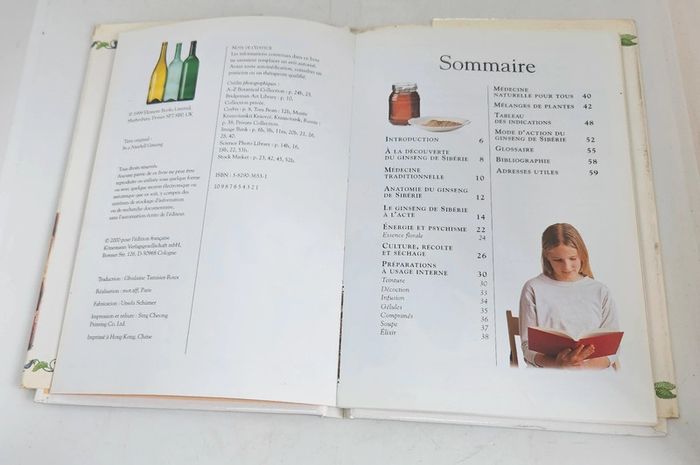 "Petit guide du bien-être. Le ginseng".
60 pages.
ISBN : 3.8290.3653.1 - photo numéro 6