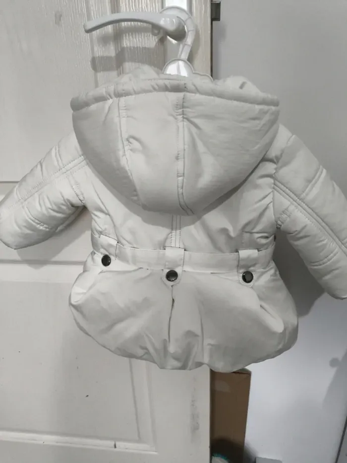 Manteau 6 mois - photo numéro 4
