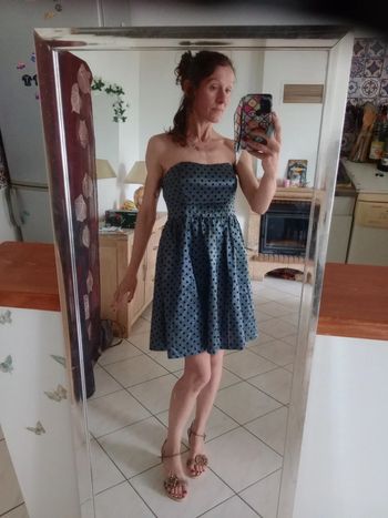 Robe de cérémonie 38 grise cérusée pois noirs c30