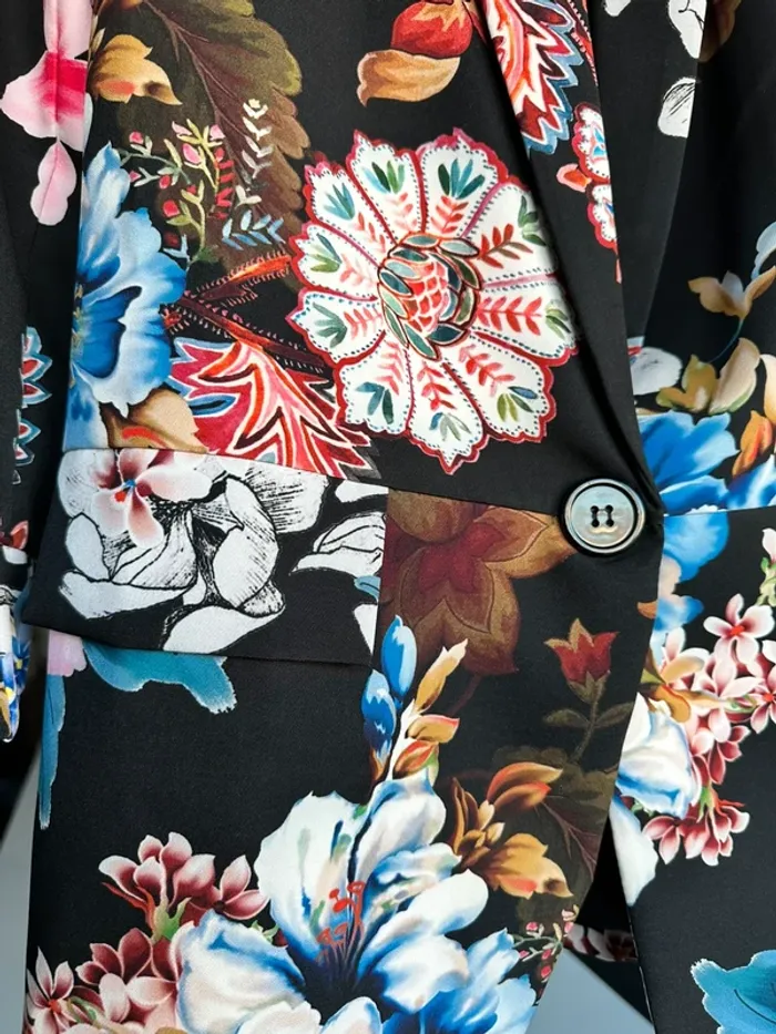 Blazer veste fleur mi longue - photo numéro 2