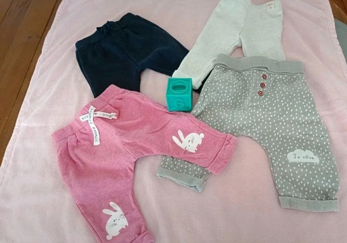 Lot de 4 pantalons jogging 6 mois