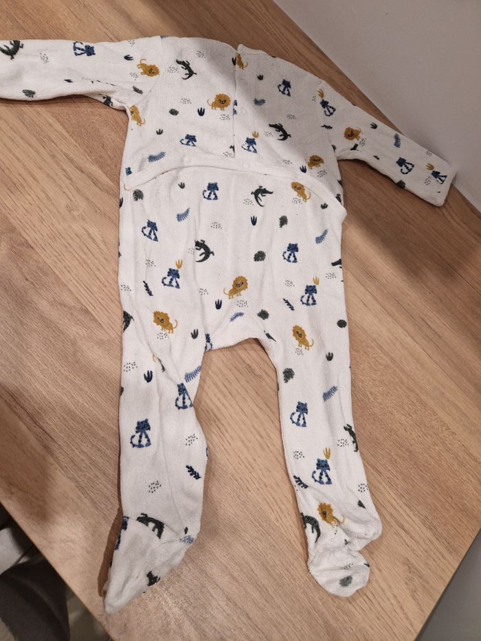 Pyjama 9 mois - photo numéro 3