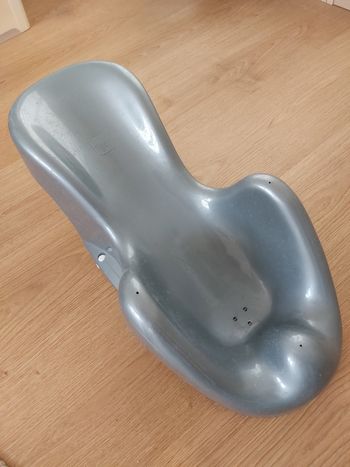 Siege de bain anatomy gris