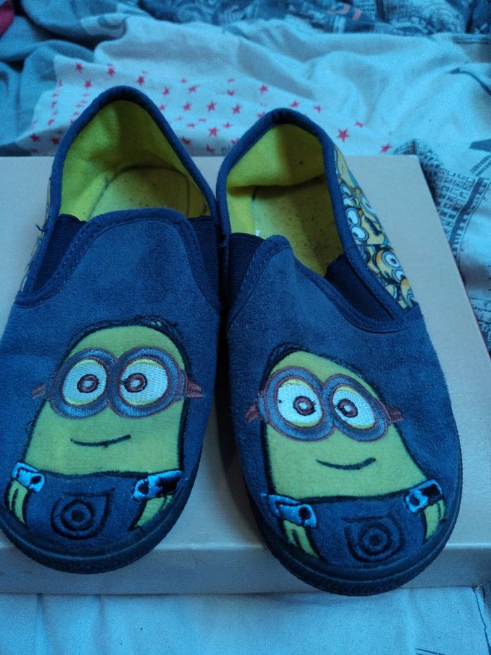 Chaussons Minions 30
