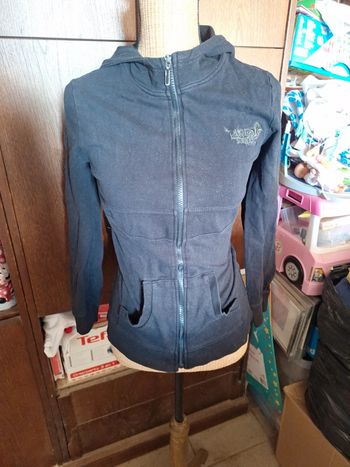 Veste capuche taille S