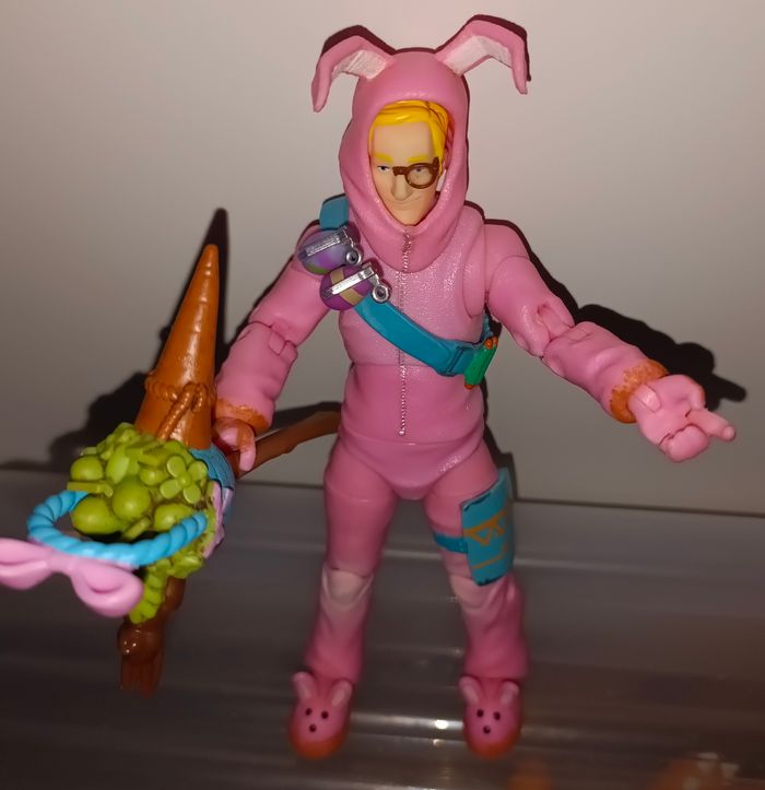 Lot de figurines Fortnite :  Rabbit Raider, Rust Lord et Black Knight - photo numéro 8